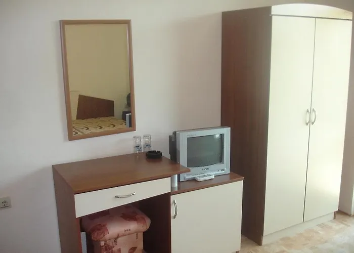 Ξενοδοχείο Family Dayana Πριμόρσκο