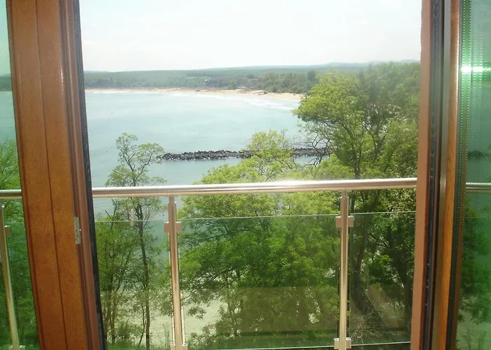 Family Dayana 2* Πριμόρσκο