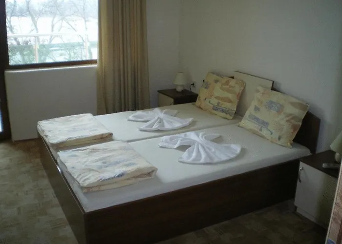 Family Dayana Ξενοδοχείο 2*